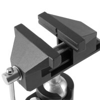 El robusto tornillo de banco STAHLWERK TS-50 ST con r&oacute;tula se puede utilizar en la construcci&oacute;n de modelos para piezas de metal, madera y pl&aacute;stico